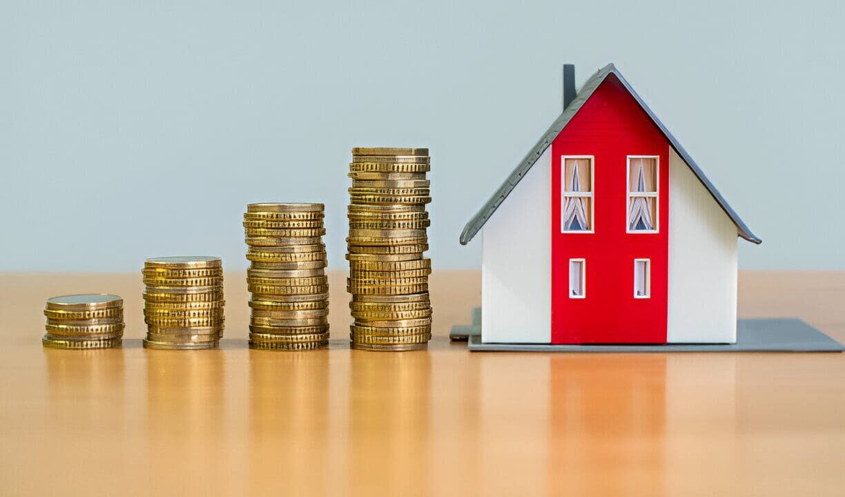 Essential Tips for Navigating the Real Estate Market